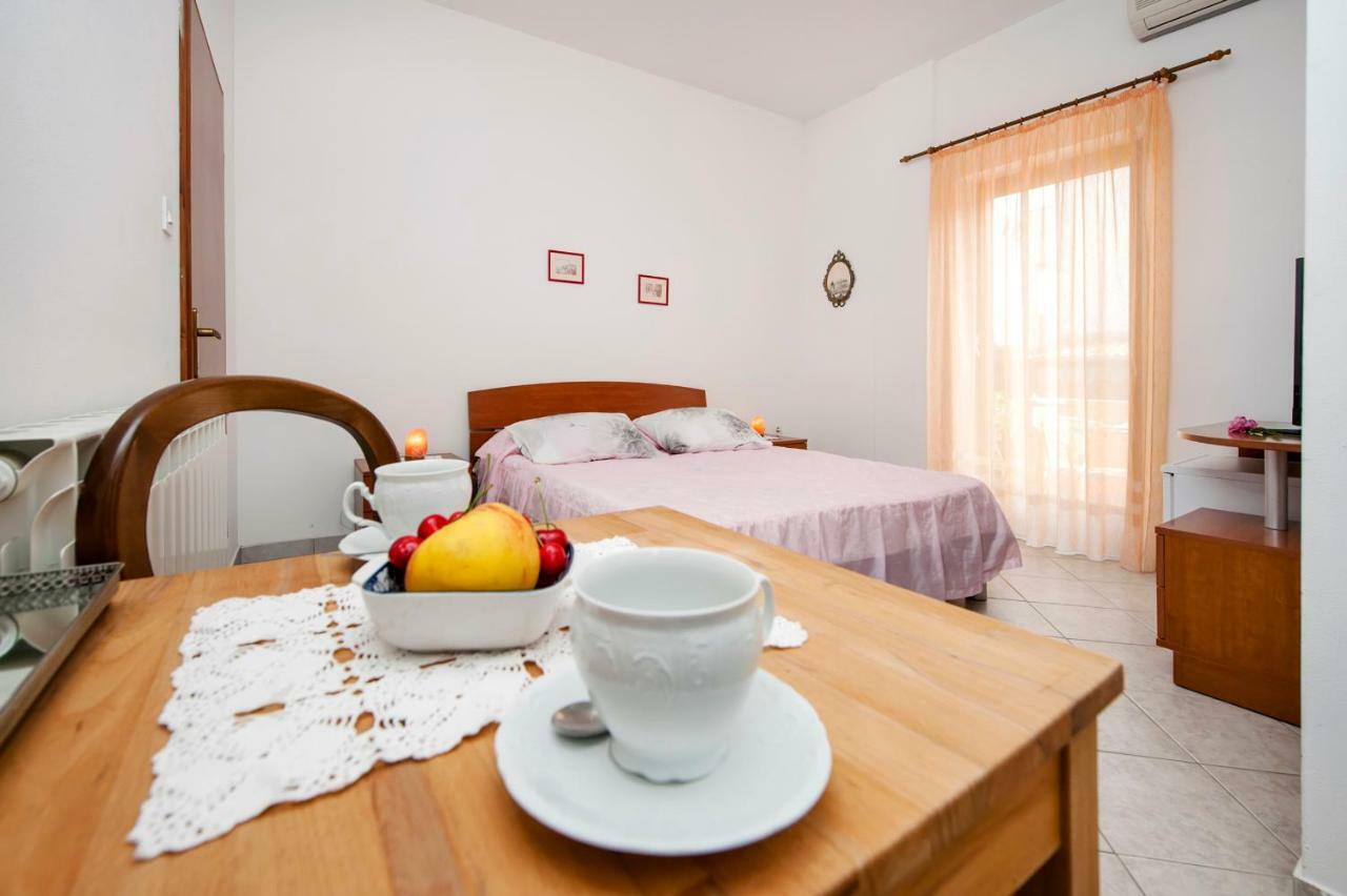 Casa Botin ロヴィニ エクステリア 写真